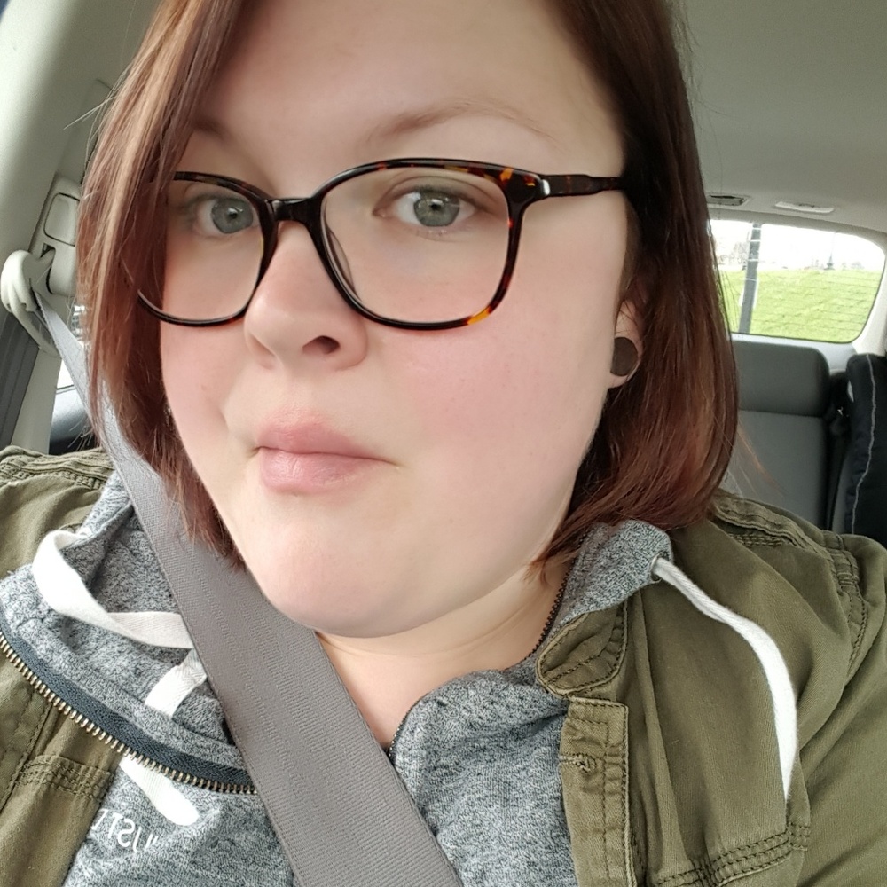 Meet your Posher, Stephanie